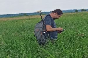 Jeden z naukowców wykonujących badania w projekcie Fot. R. Zdrojewski